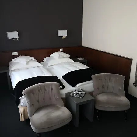 Lindenhof Hotel Dusseldorf