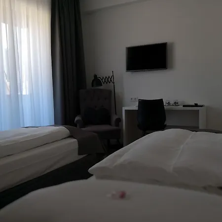 Hotel Lindenhof Dusseldorf